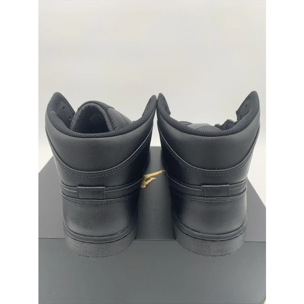 Nike shoes - Nike Air Jordan 1 - Air - 554724-093 - Black 4