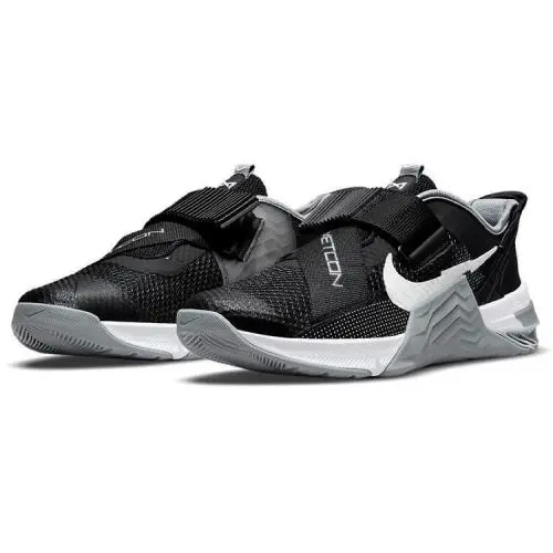 Nike shoes - DH3344 010 - Black 1