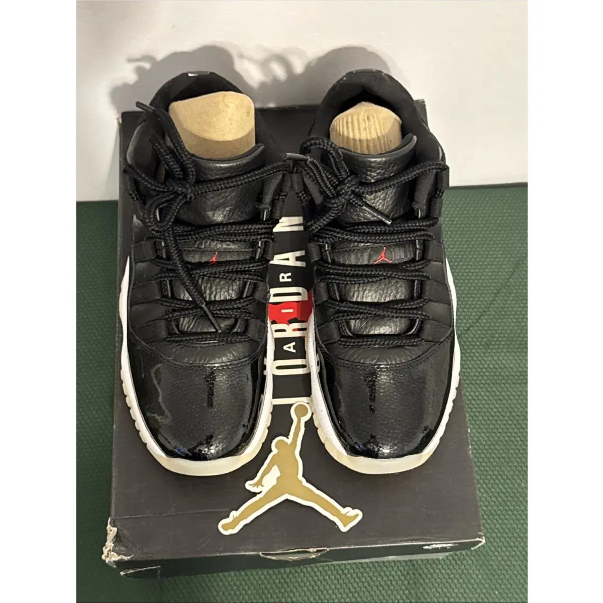 Nike shoes - Air Jordan 11 - Air - Black 0
