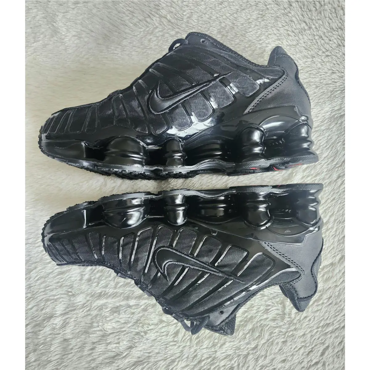 Nike shoes - Nike Shox - Shox - Black 1