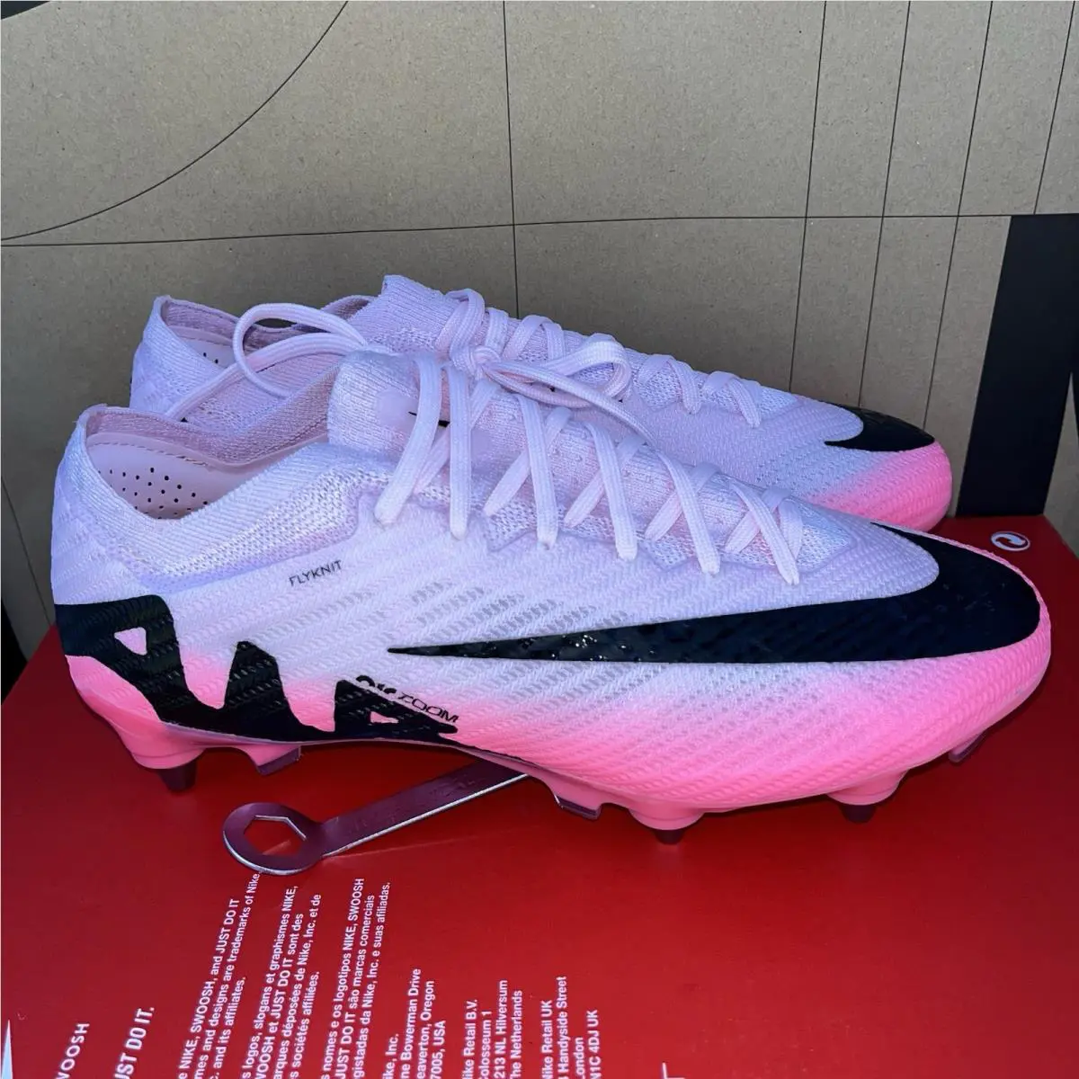 Nike Zoom Vapor 15 Elite SG Pro P Pink Nby FD0243-601 Women Sz 7.5 Men’s 6