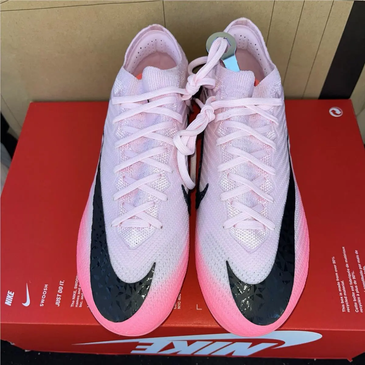 Nike shoes - Pink (UPC: 196608164814) 2