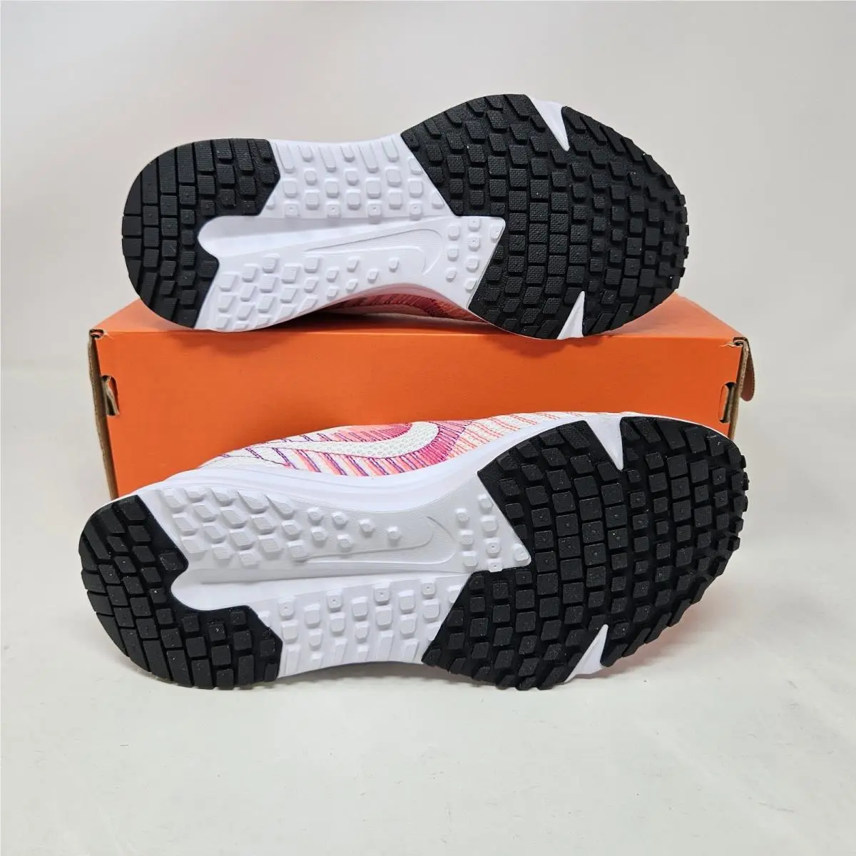 Nike shoes - Nike Run Defy - Run Defy - HM9593-102 - Multicolor 1