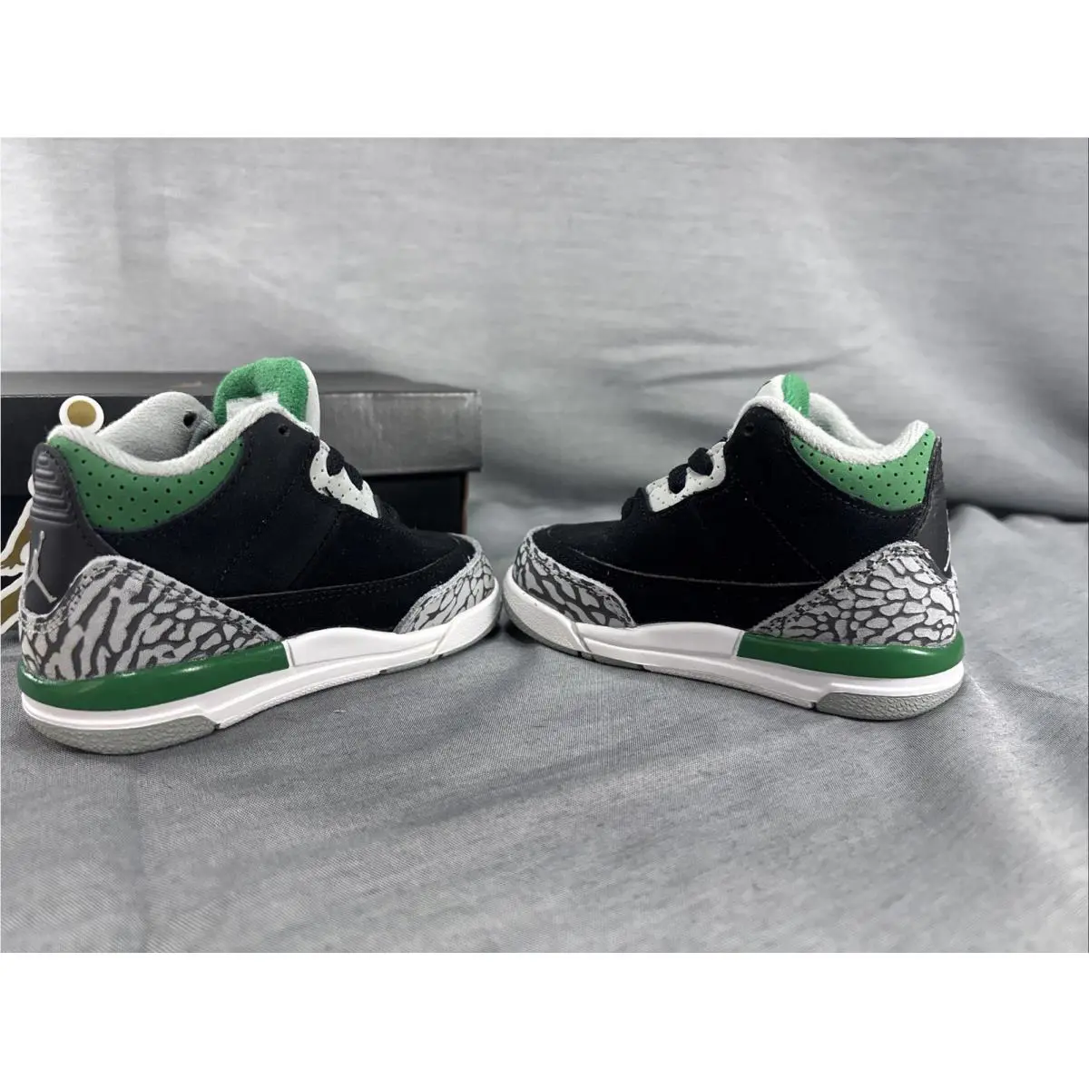 Nike shoes - Air Jordan 3 - Air - 832033-030 - Pine Green 8