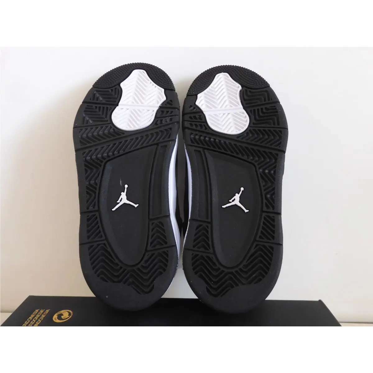 Nike shoes - Air Jordan 4 - Air - Black (UPC: 197599876151) 5