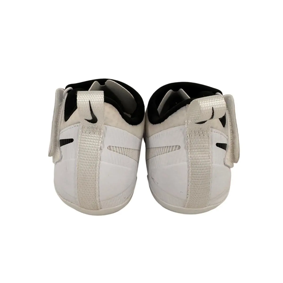 Nike shoes - White 2