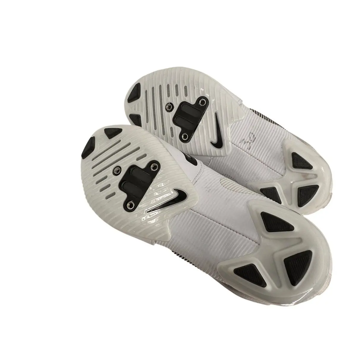 Nike shoes - White 4