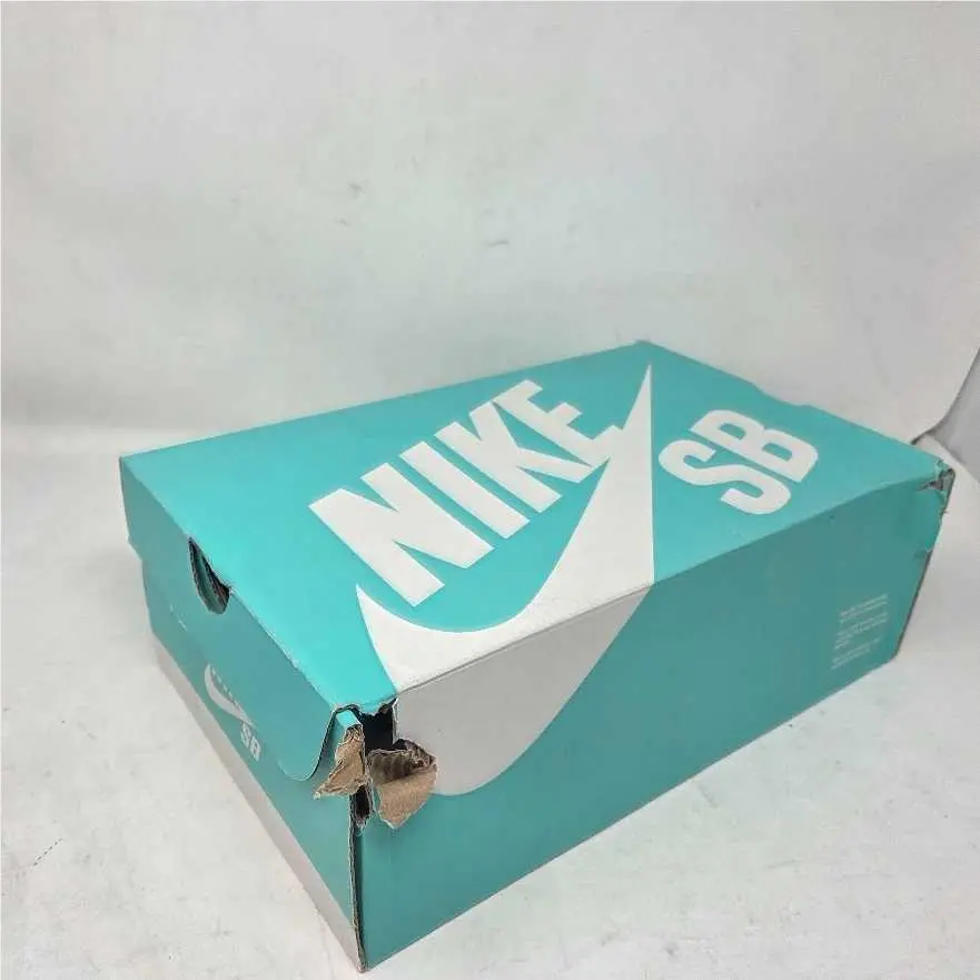 Nike shoes - Green 2