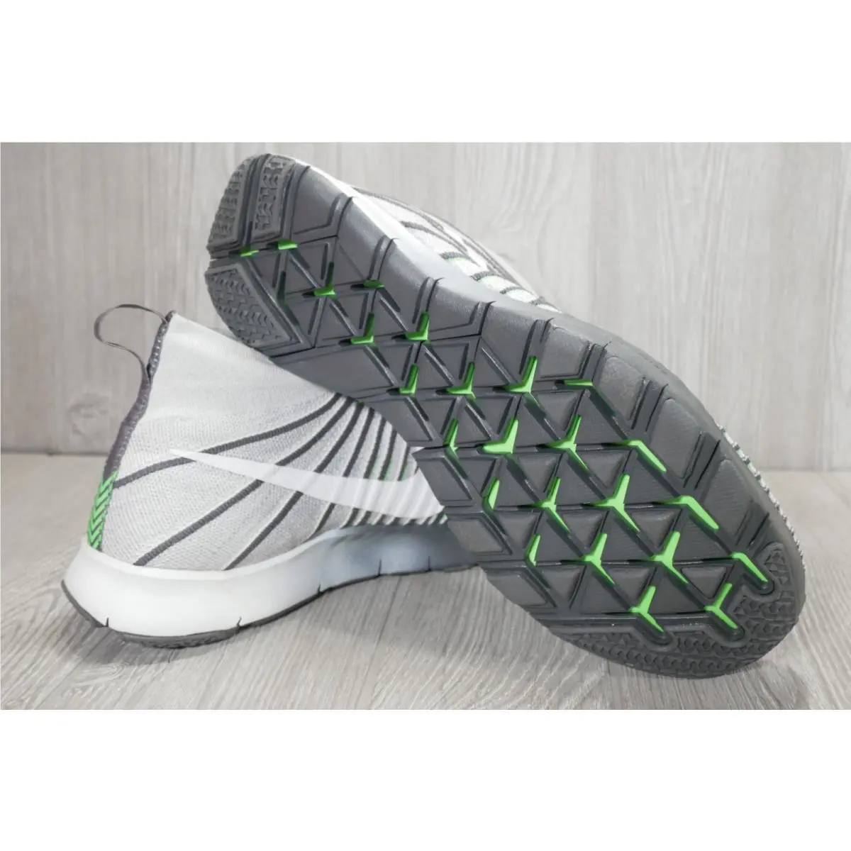 Nike shoes - 833275100 - 833275-100 - Gray 5