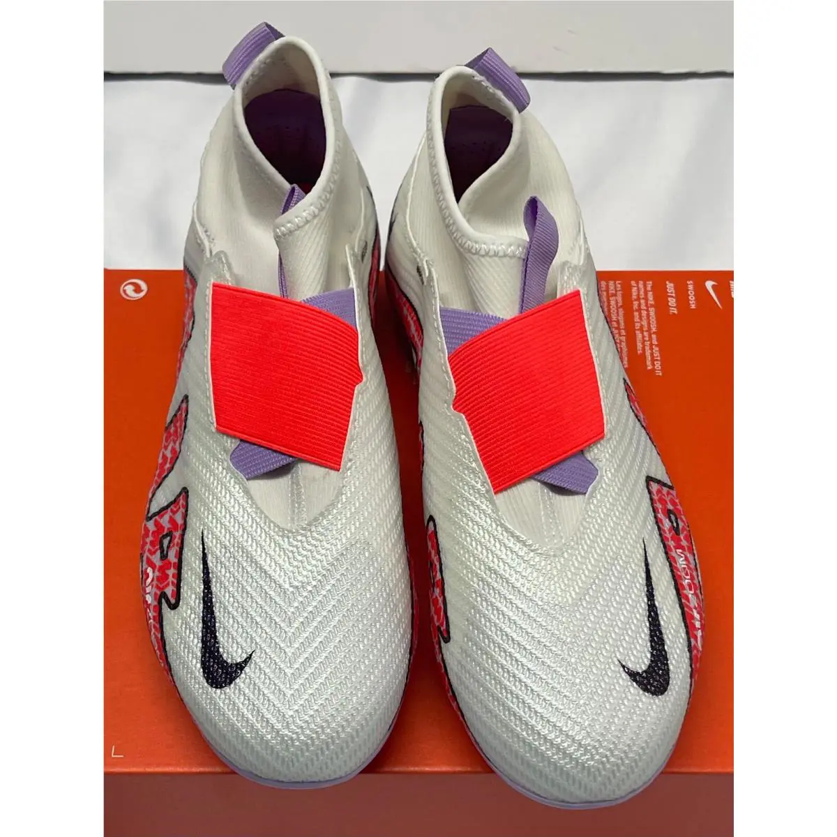 Nike shoes - WHITE OFF NOIR COCONUT MILK (UPC: 196149487342) 2