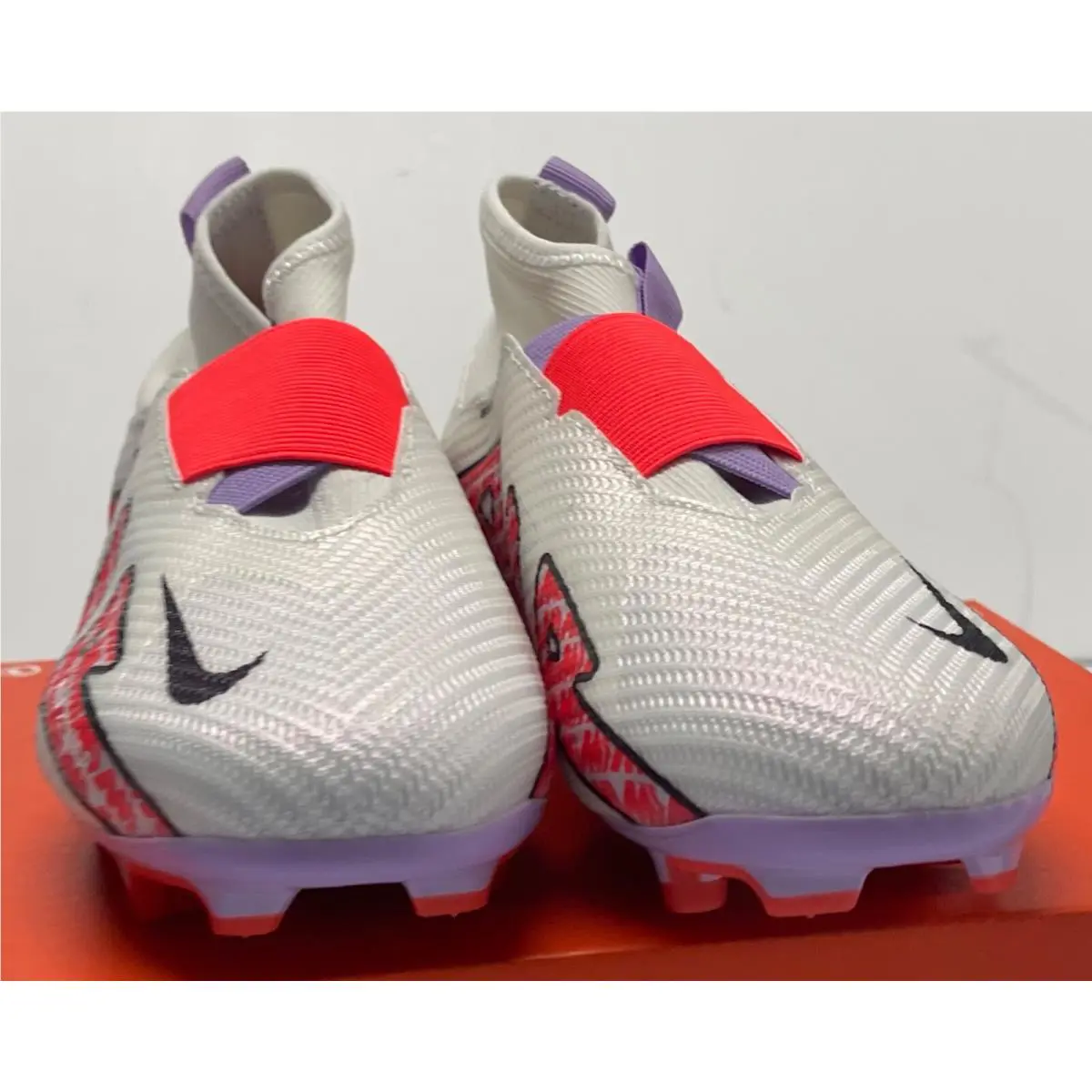 Nike shoes - WHITE OFF NOIR COCONUT MILK (UPC: 196149487342) 3