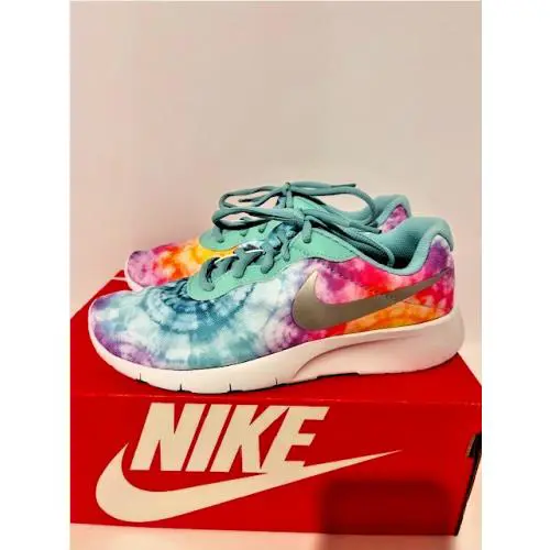 Nike shoes - Nike Tanjun - Tanjun - Multicolor 1