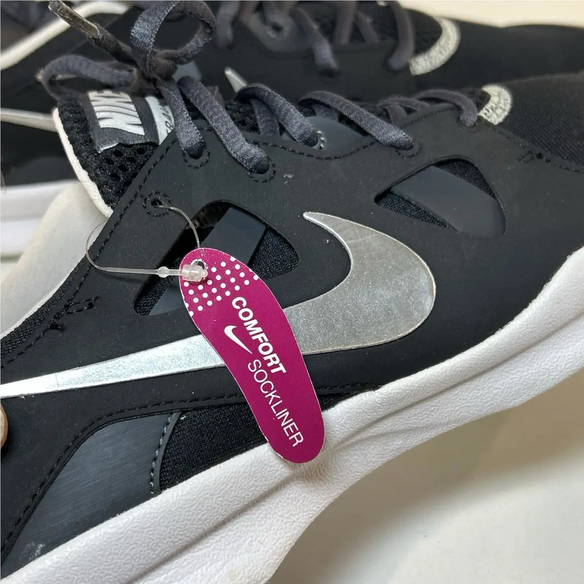 Nike shoes - Nike In Season TR 3 - 599553-002 - Black 5