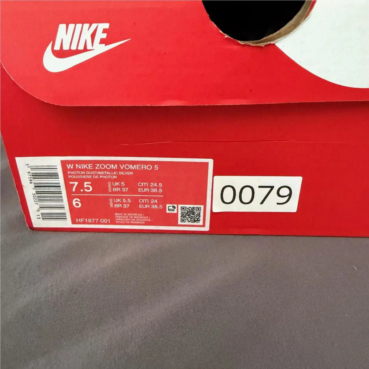 Nike shoes - Nike Zoom Vomero 5 - Zoom Vomero - HF1877-001 - Silver 6