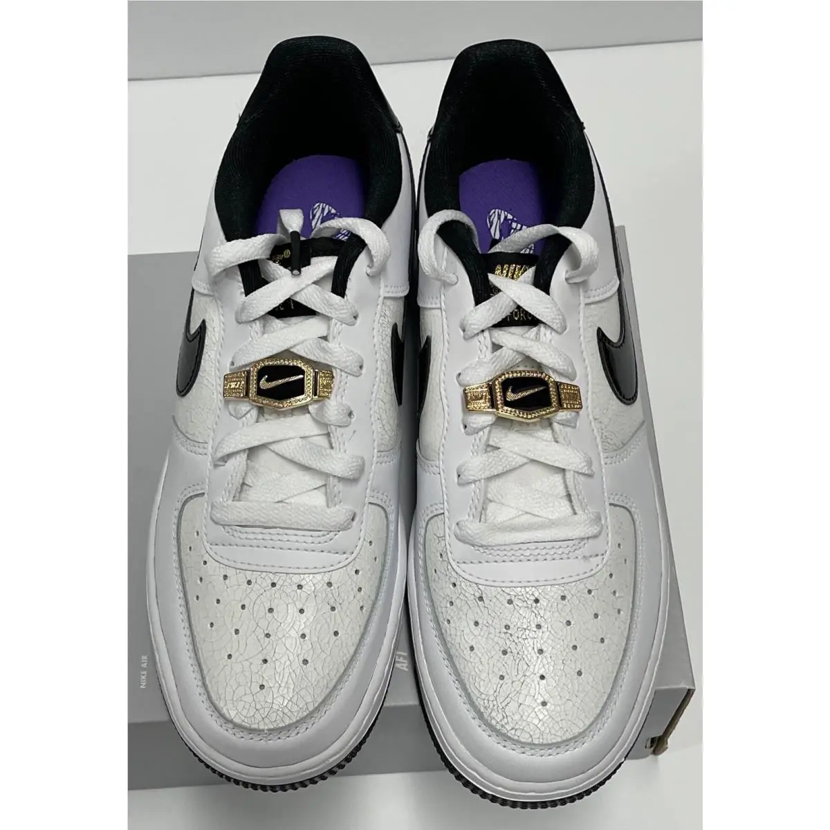 Nike shoes - NIKE AIR FORCE 1 LV8 GS WORLD CHAMP DQ0300 - WHITE / BLACK PURE PLATINUM (UPC: 196149540139) 4