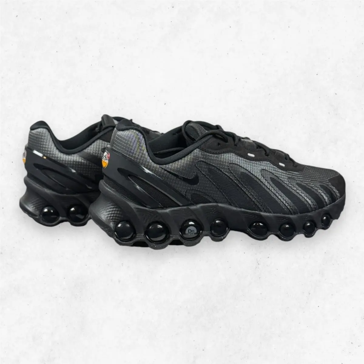 Nike shoes - Black 4