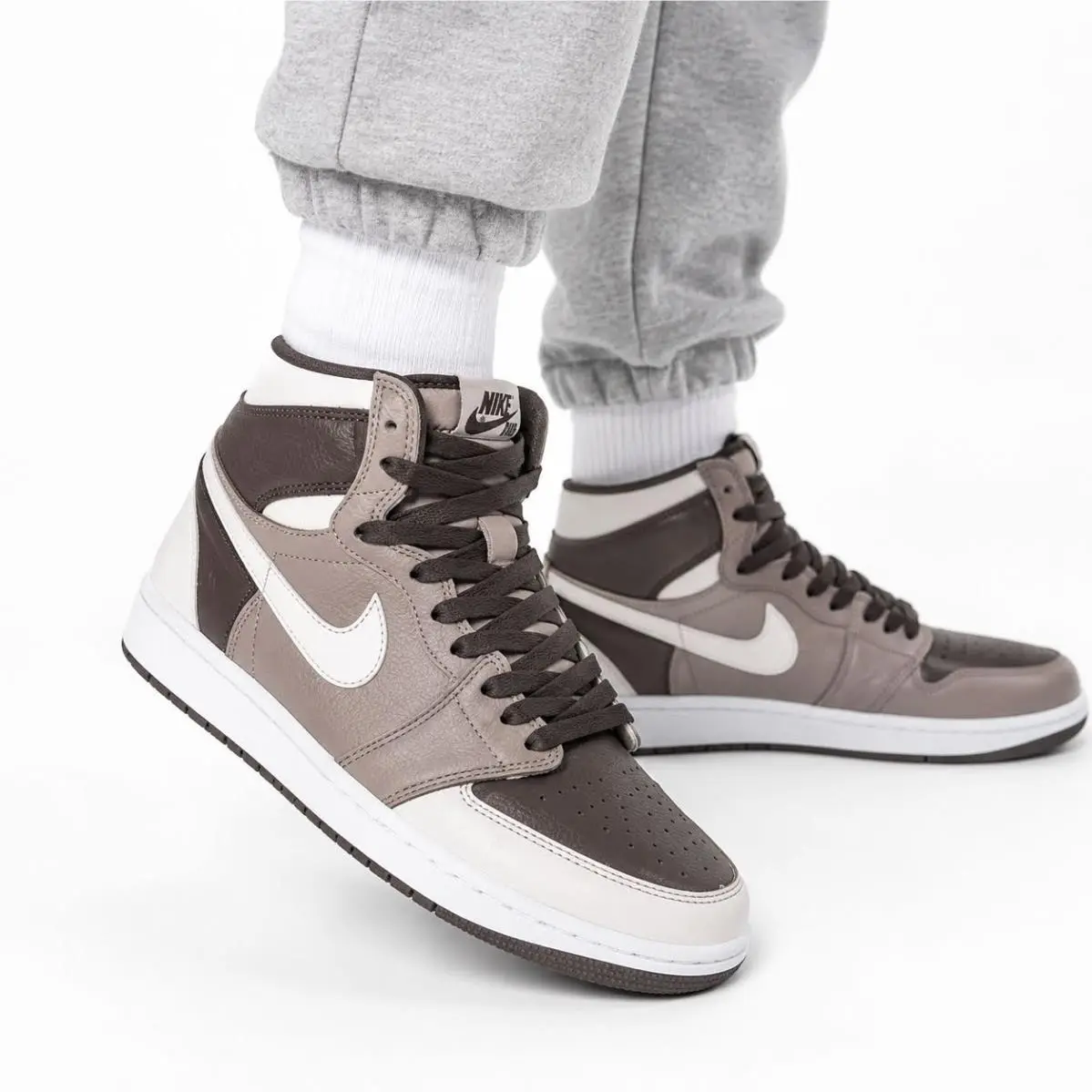 Nike shoes - Nike Court Vision Mid - Court Vision Mid - DN3577-200 - Brown 0