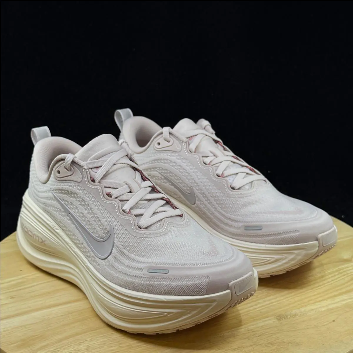 Nike shoes - Beige 3