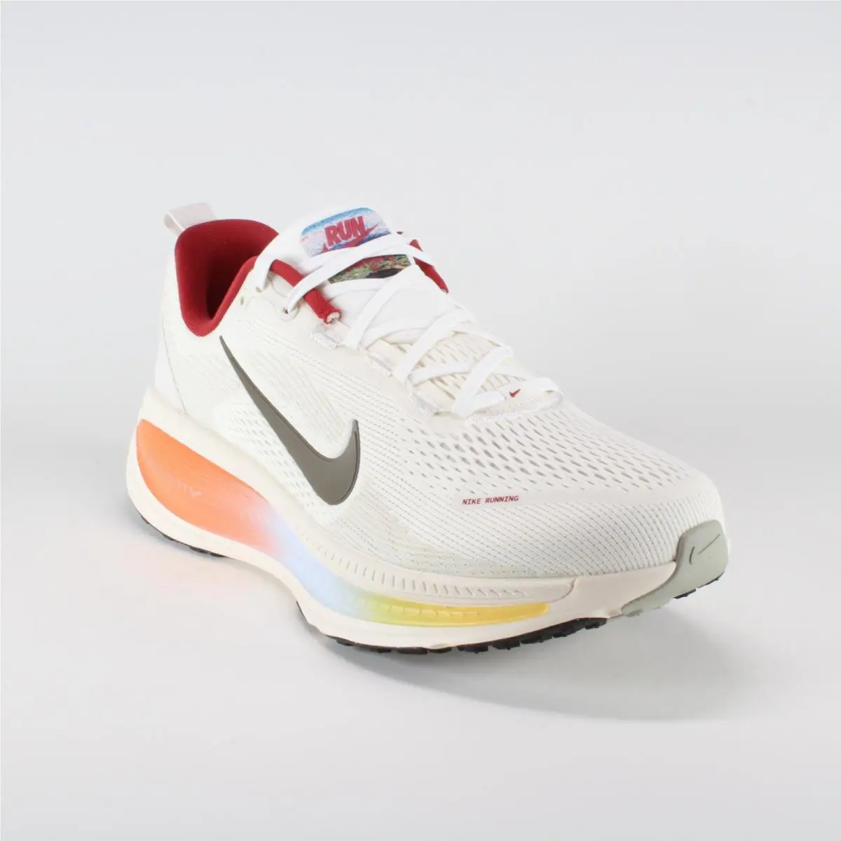 Nike shoes - Nike Vomero 18 - Vomero - IQ1131-120 - Ivory 0