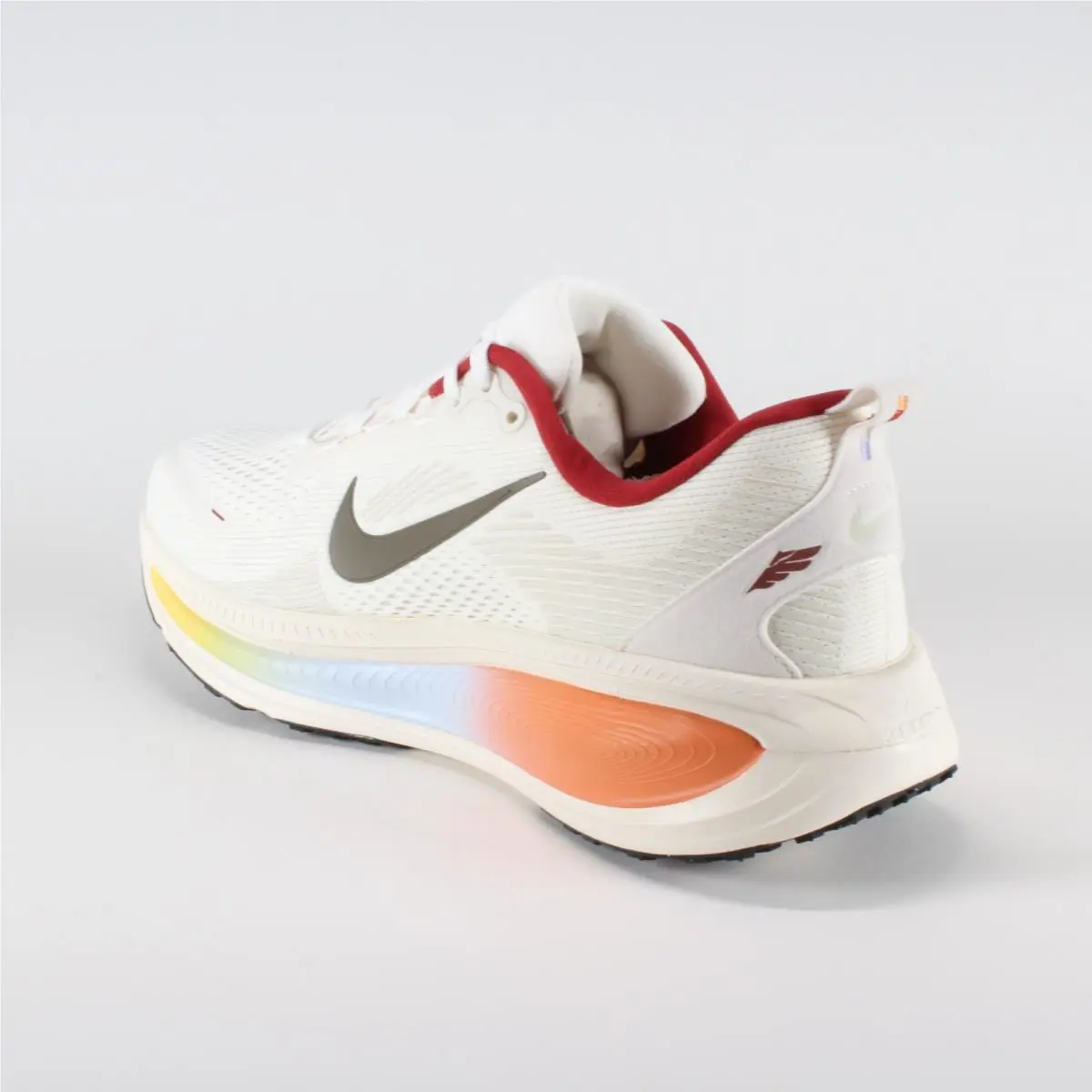 Nike shoes - Nike Vomero 18 - Vomero - IQ1131-120 - Ivory 4