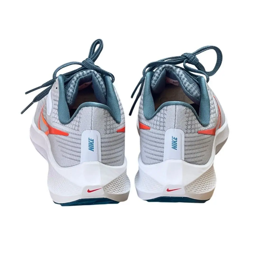 Nike shoes - Silver 1