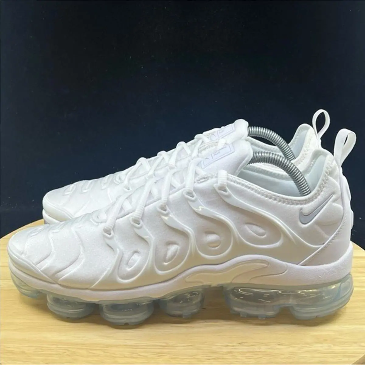 Nike shoes - White 5
