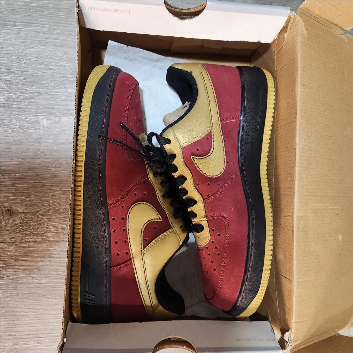 Nike shoes - Nike WMNS Air Force 1 `07 - Multicolor 3