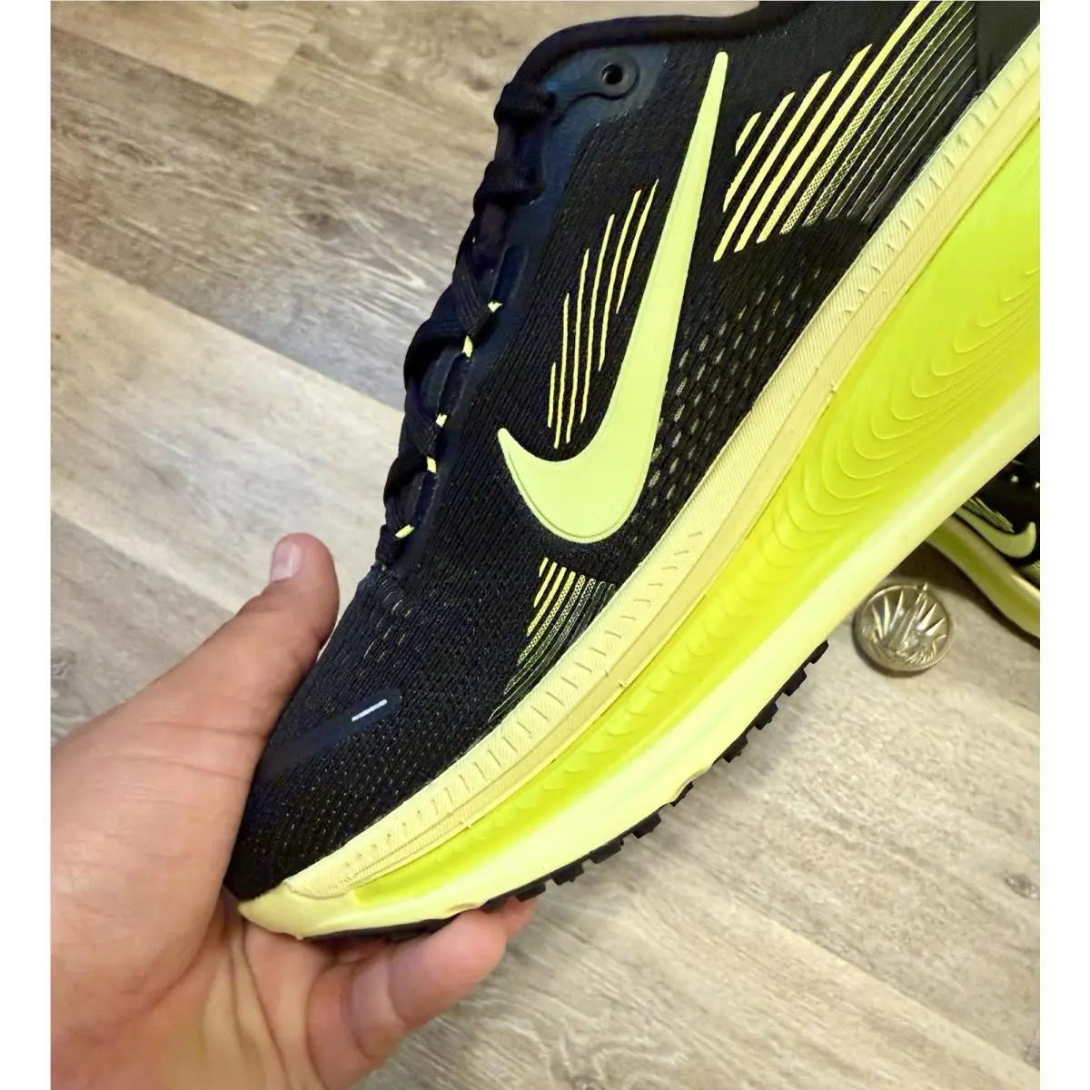 Nike shoes - Nike Vomero 18 - Vomero - HM6804 008 - Black / Cyber / Volt (UPC: 198486910200) 2
