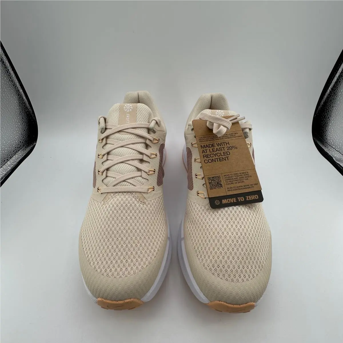 Nike shoes - Nike Run Swift 3 - Run Swift - DR2698 107 - Beige 2