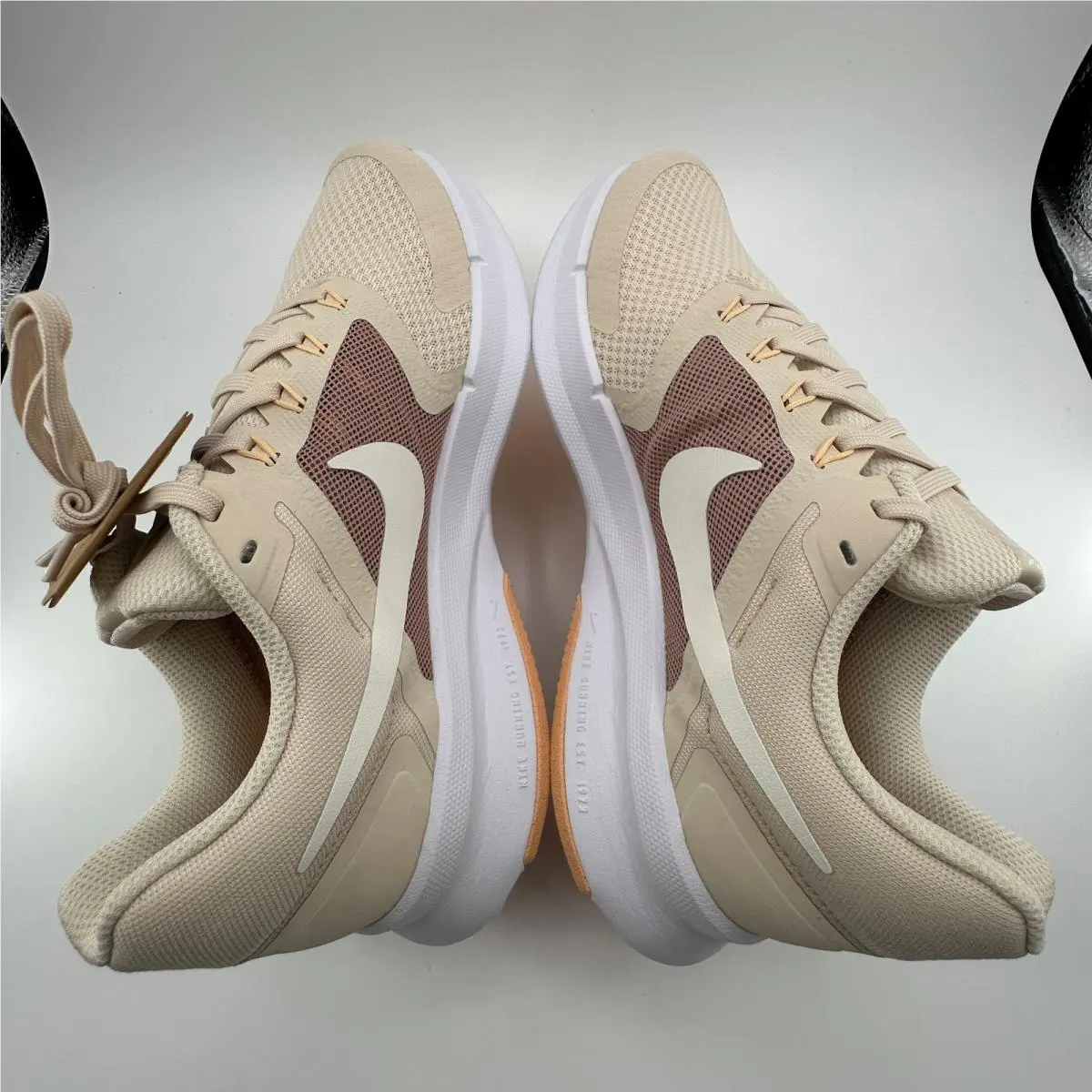 Nike shoes - Nike Run Swift 3 - Run Swift - DR2698 107 - Beige 9