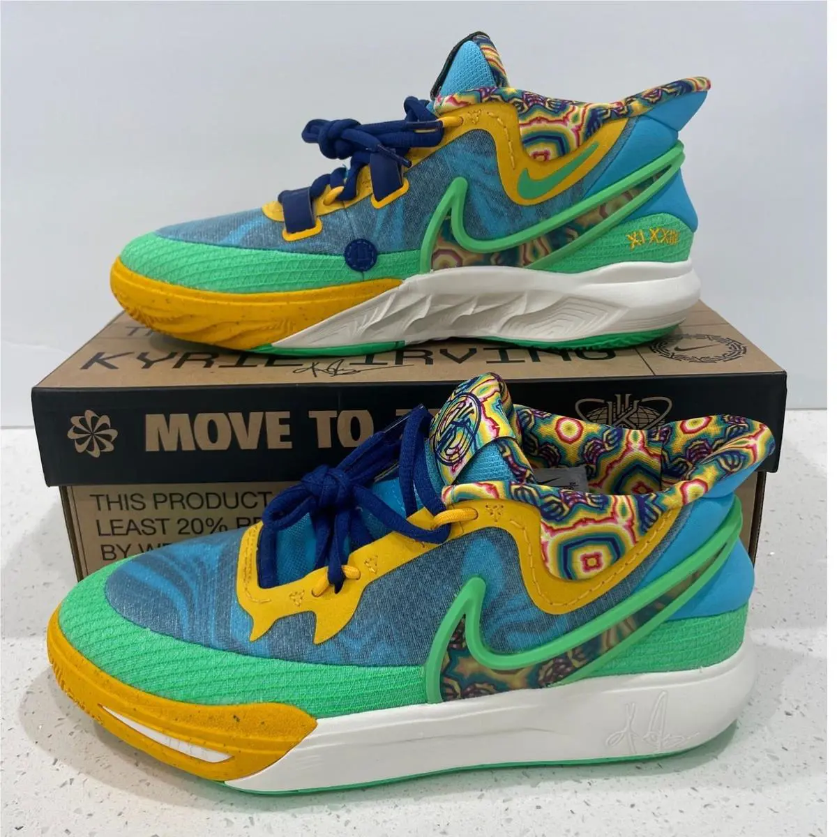 Nike shoes - DV3018 400 - Multicolor (UPC: 196154608633) 1