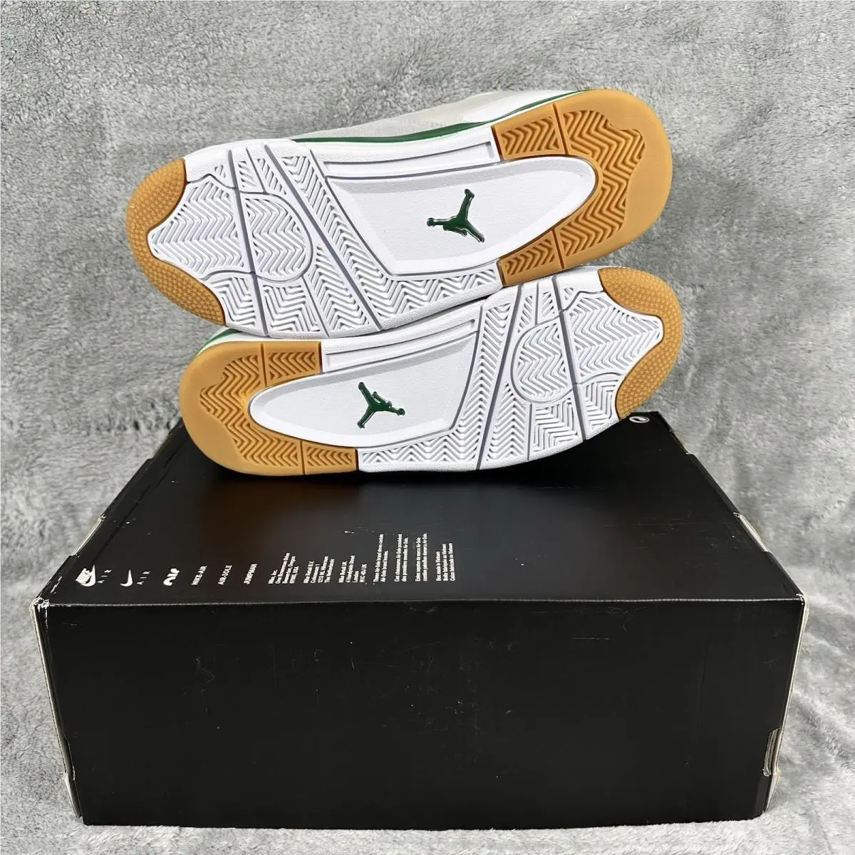 Nike shoes - Air Jordan 4 RM - Air - FQ7939-103 - White 5