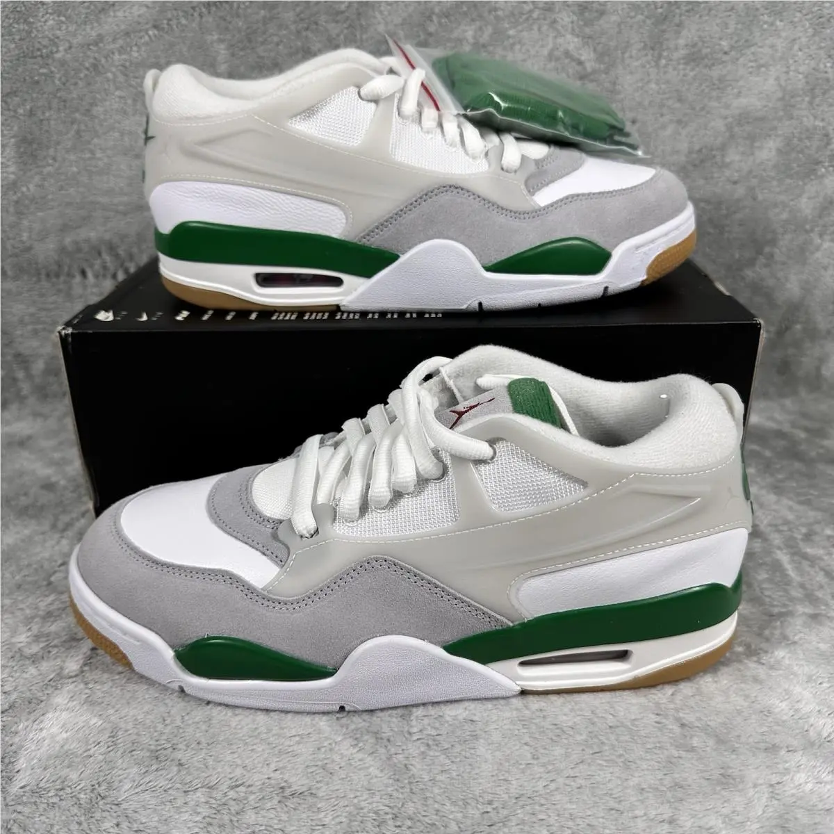 Nike shoes - Air Jordan 4 RM - Air - FQ7939-103 - White 3