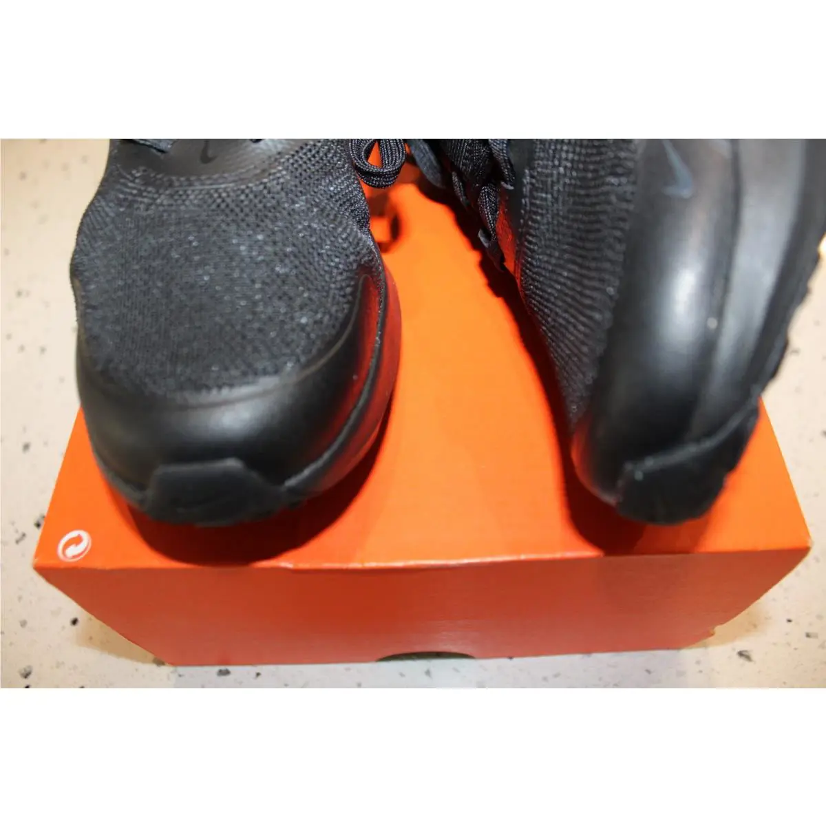 Nike shoes - NIKE COSMIC RUNNER - COSMIC RUNNER - Black (UPC: 197859617166) 0