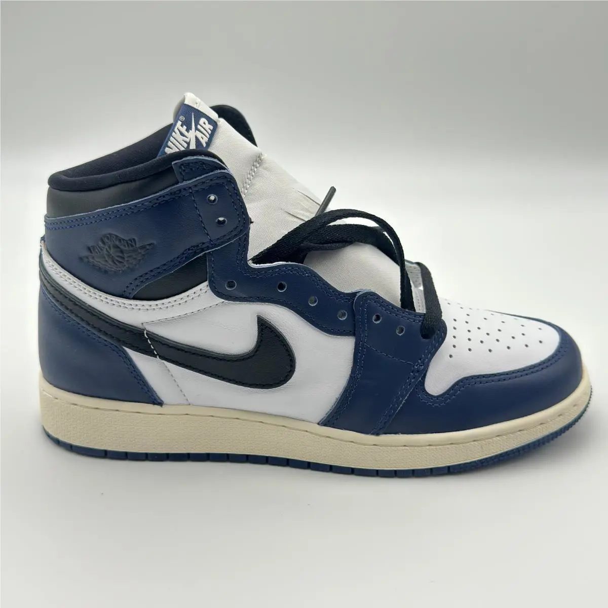 Nike shoes - Air Jordan 1 - Air - Blue 5