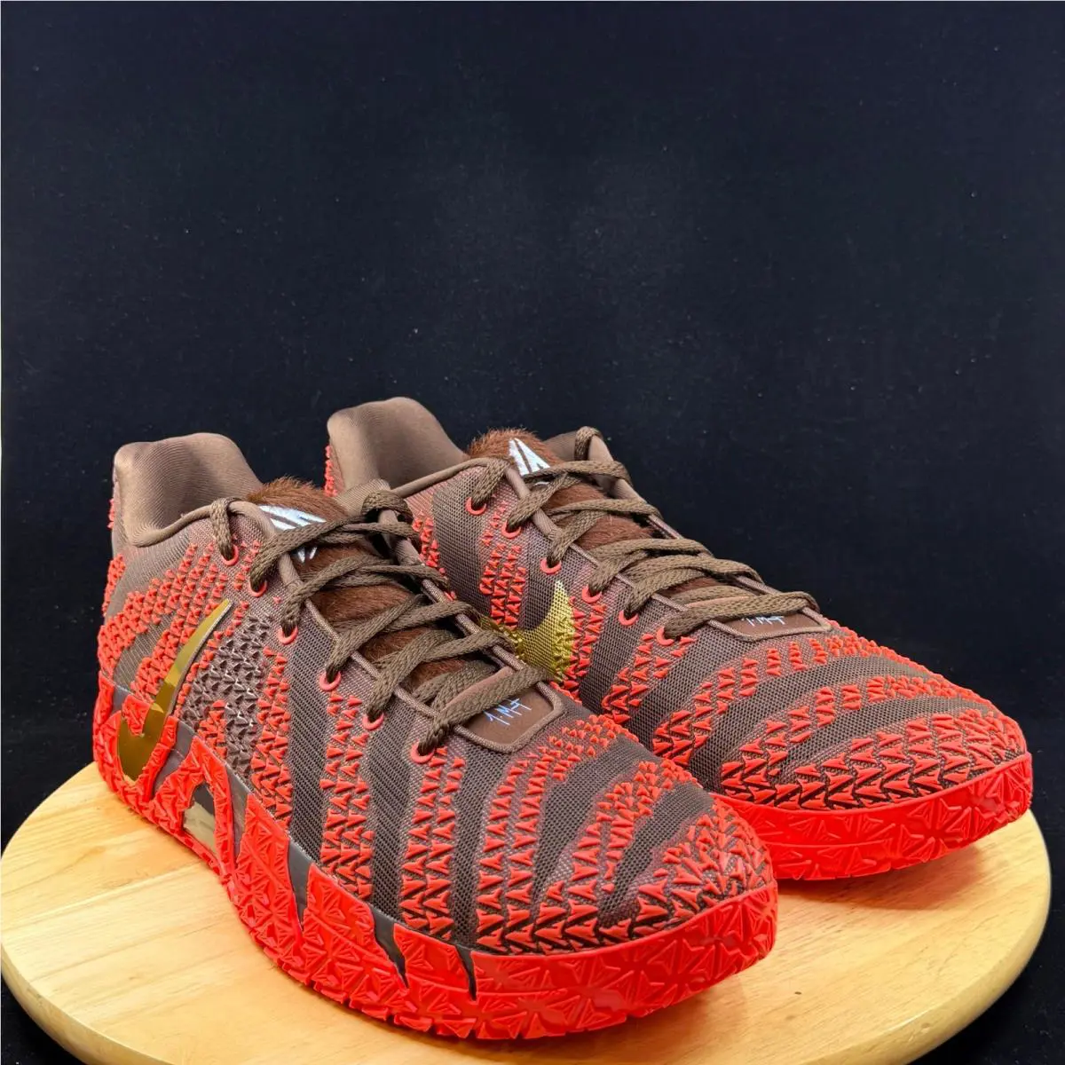 Nike shoes - Red 2