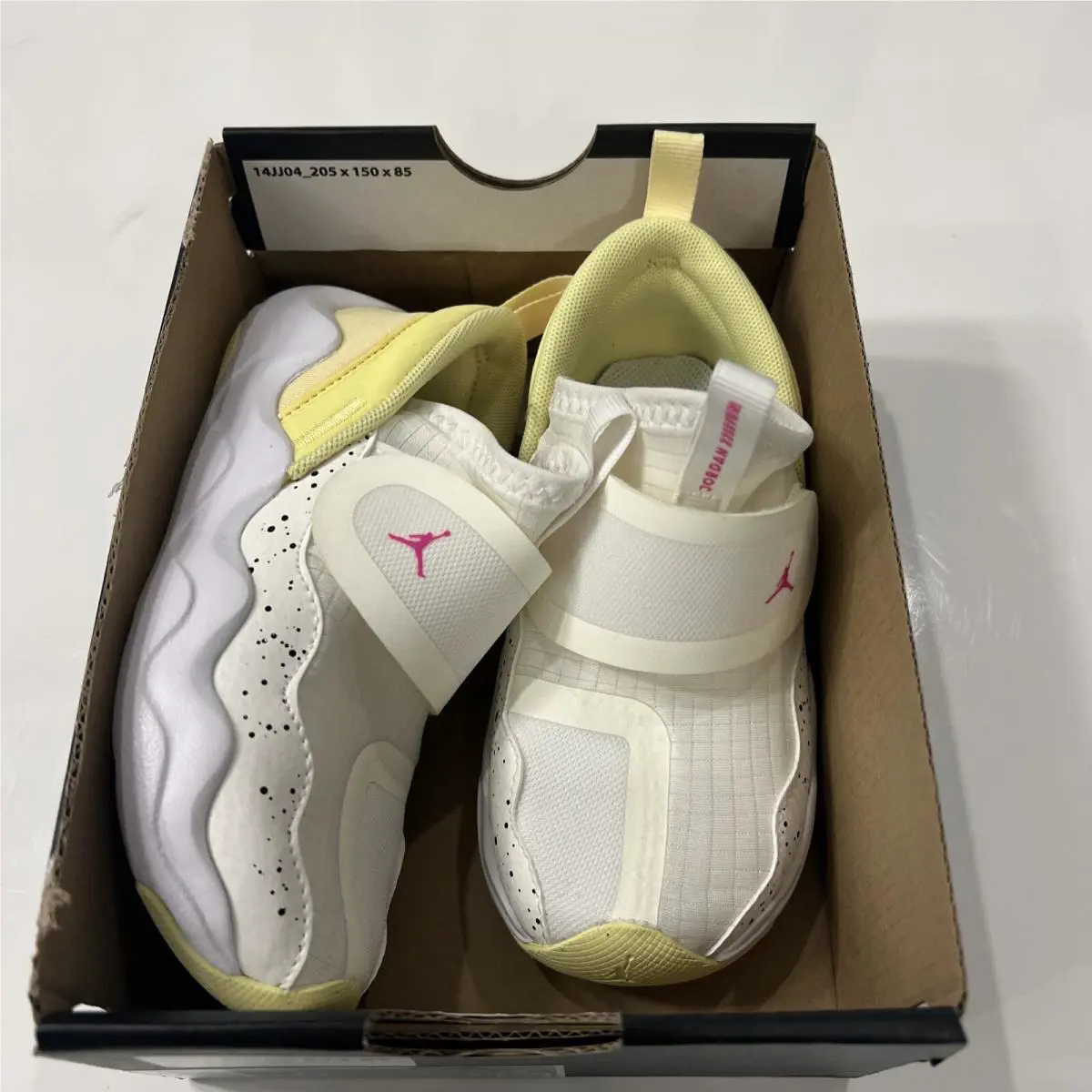 Nike shoes - Jordan 23/7 Ps - Dq9293181 - Yellow (UPC: 197593728340) 7