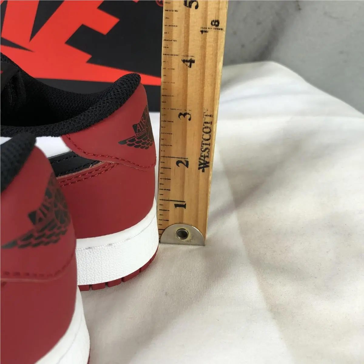 Nike shoes - Nike Air Jordan 1 Retro Low OG GS - Multicolor 10