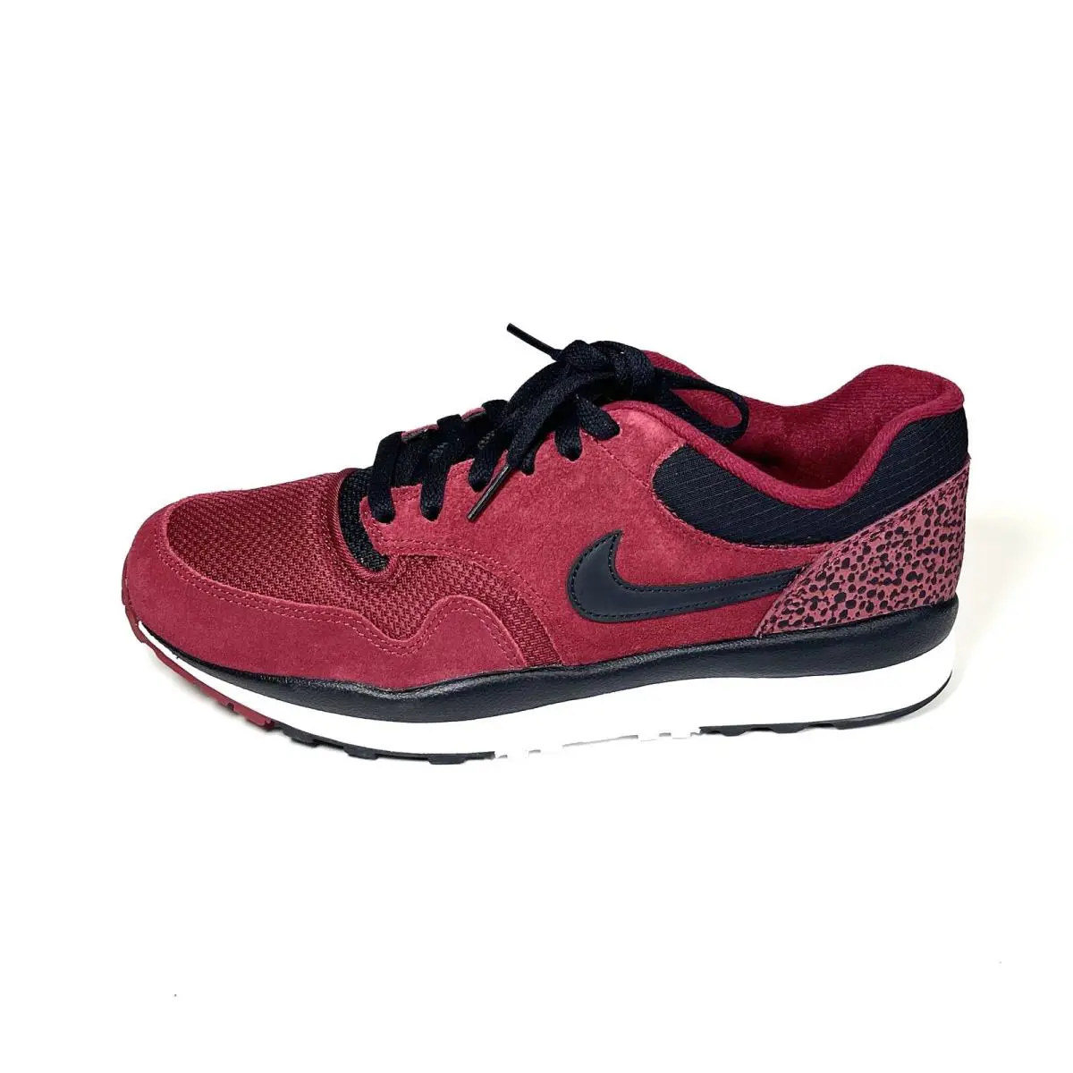 Nike Air Safari Mens Sneakers Team Red/black/white 371740-602 Size 10