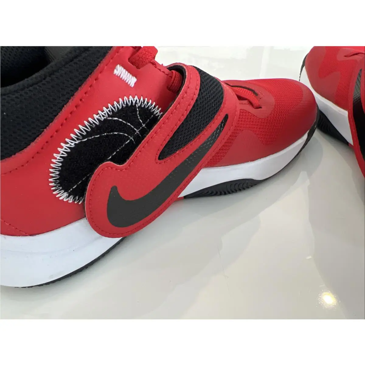 Nike shoes - Nike Team Hustle D11 - Team Hustle - Red 3