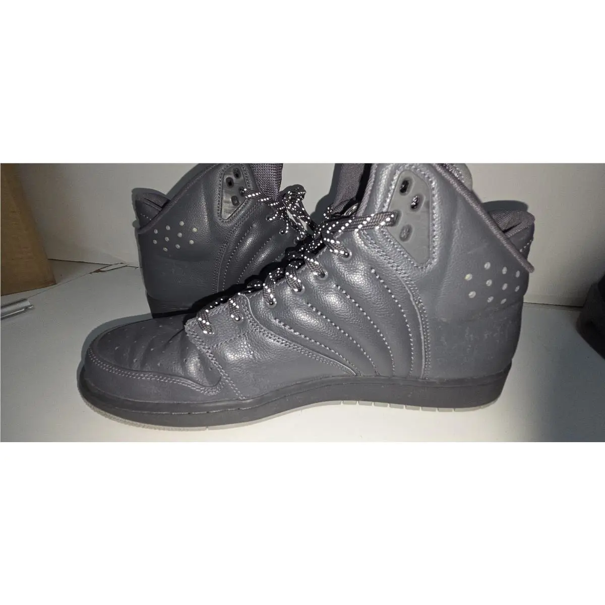 Nike shoes - Air Jordan 12 - Air - Gray 0