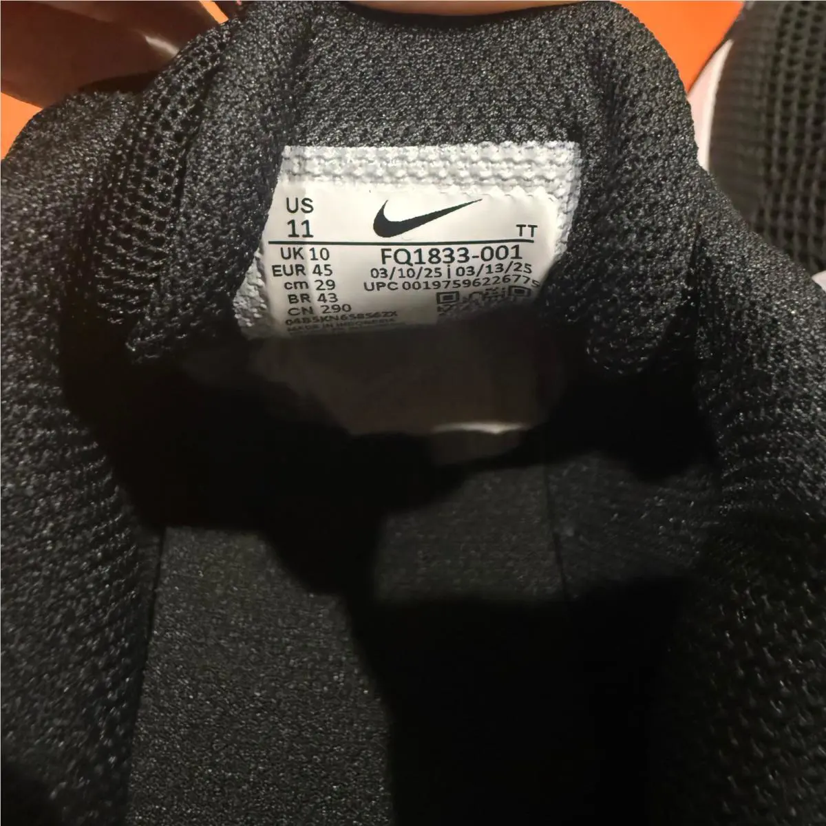 Nike shoes - Black 4