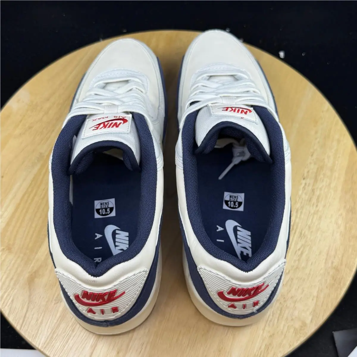 Nike shoes - White 5