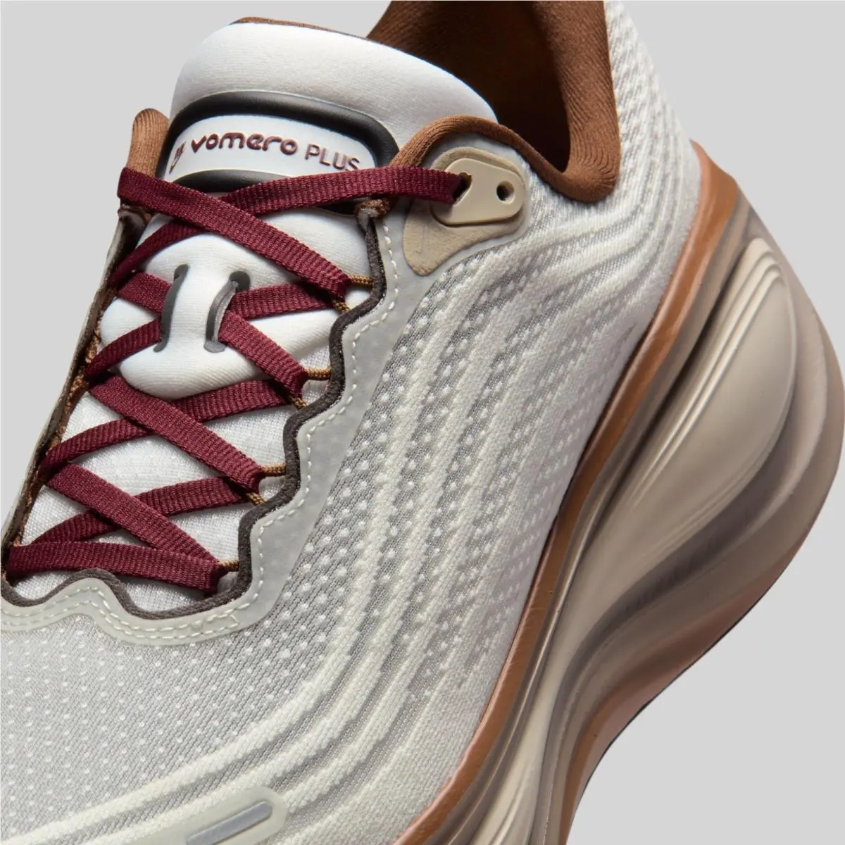 Nike shoes - Nike Vomero Plus - Vomero Plus - IH2268-100 - Brown 5