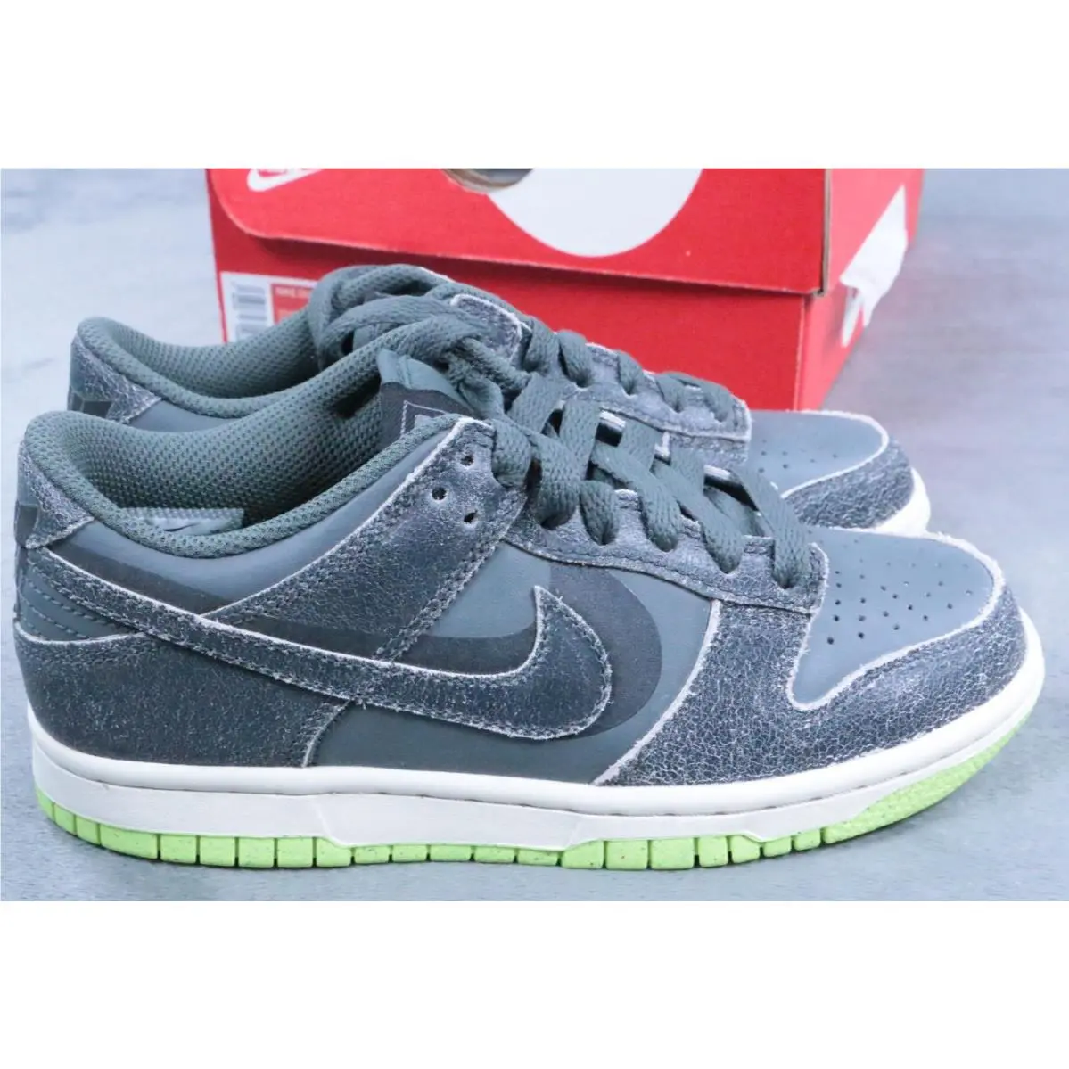 Nike shoes - Dunk low - Dunk low - Gray (UPC: 0196152314697) 4