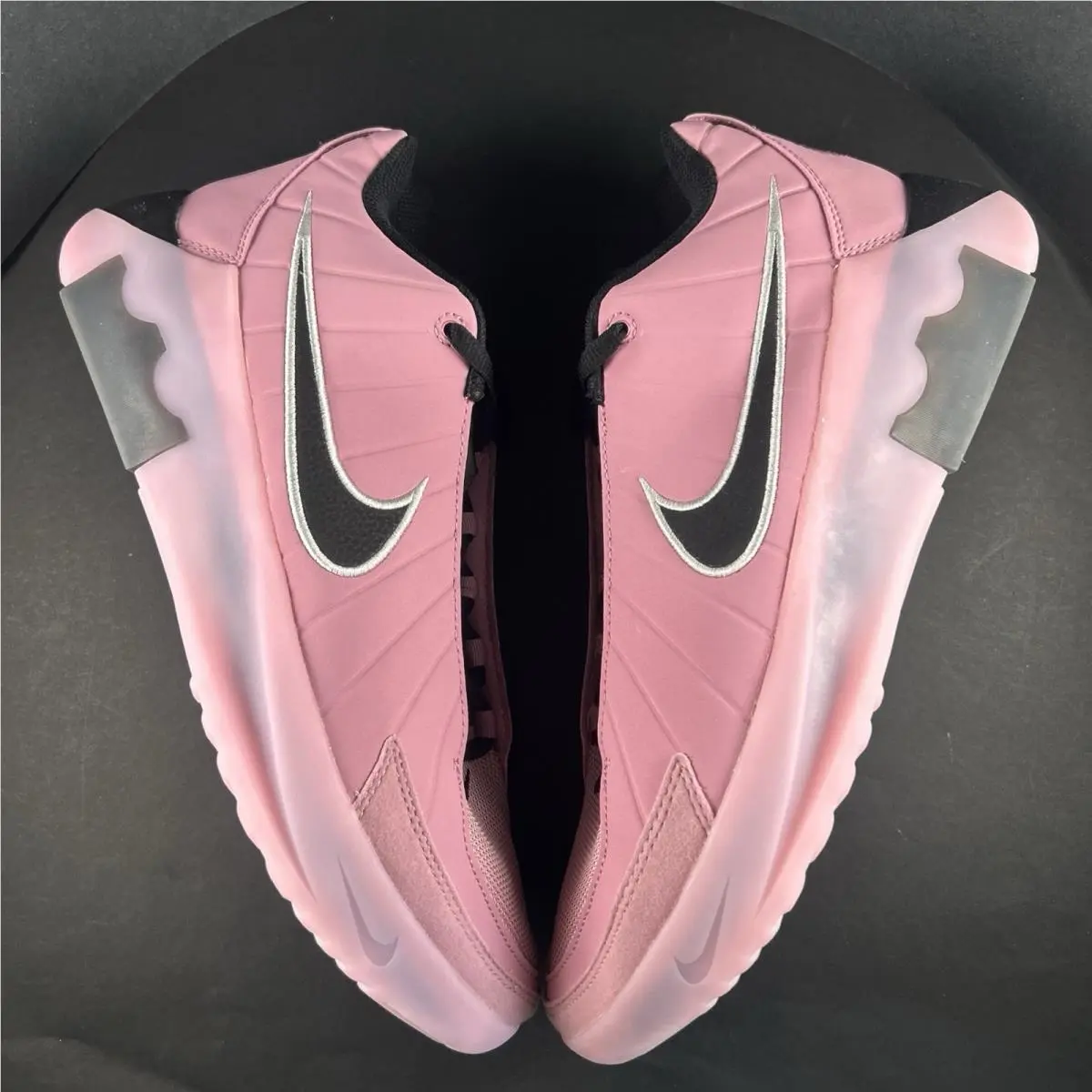 Nike shoes - Nike LeBron Witness 9 - LeBron Witness - HQ8034-601 - Pink 1