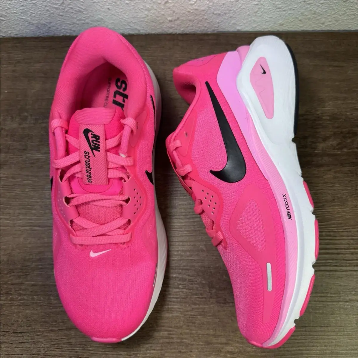Nike Structure 26 ‘hyper Pink/black-pink Spell’ Women’s Size 7 HJ1101-601