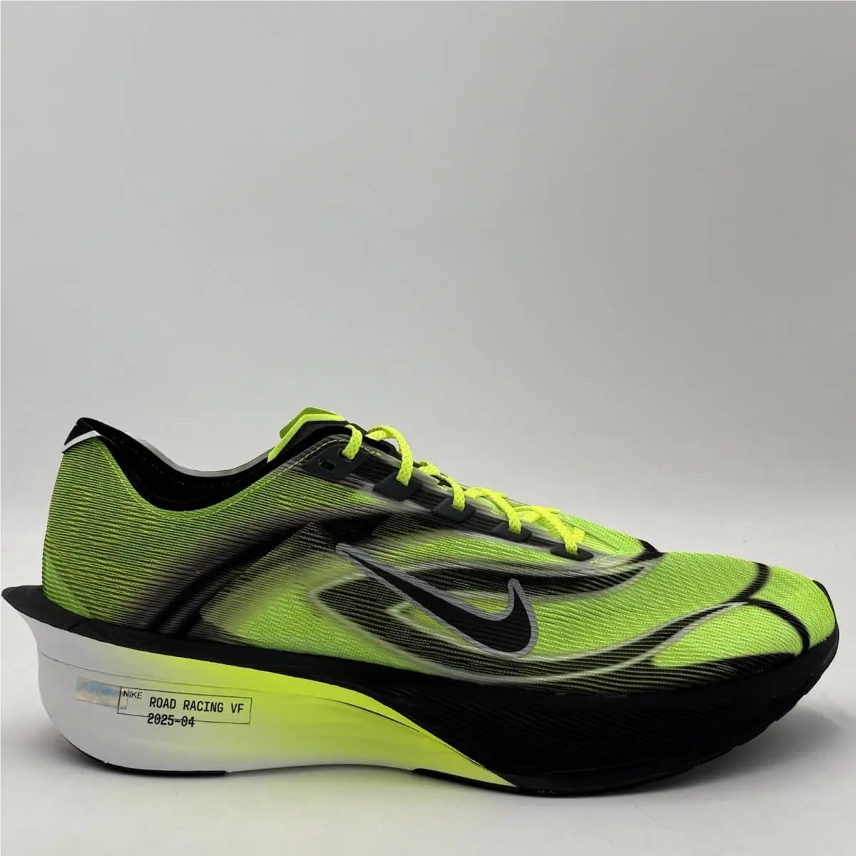 Nike shoes - Nike ZoomX Vaporfly Next% 4 - IM8068-999 - Green 0