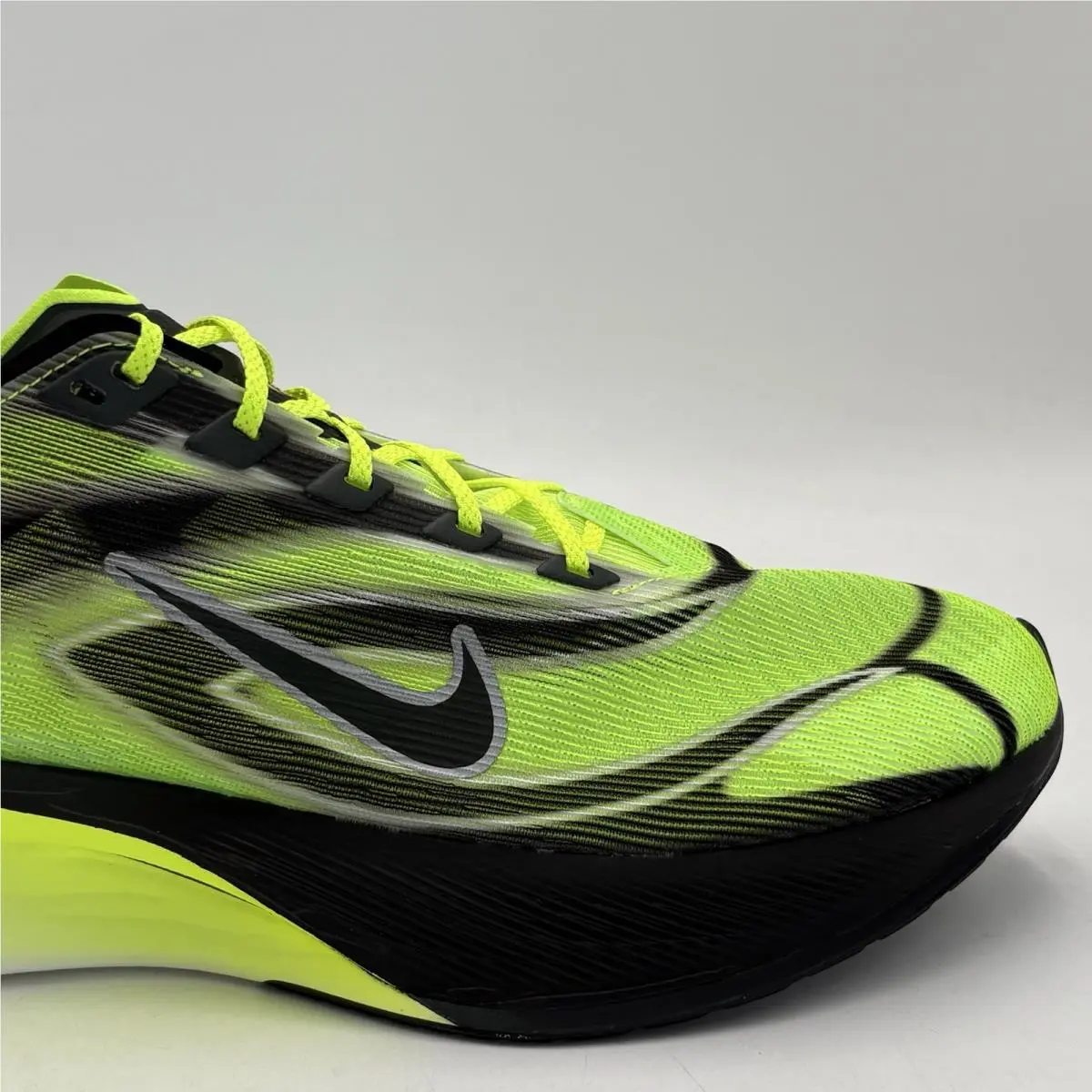Nike shoes - Nike ZoomX Vaporfly Next% 4 - IM8068-999 - Green 2