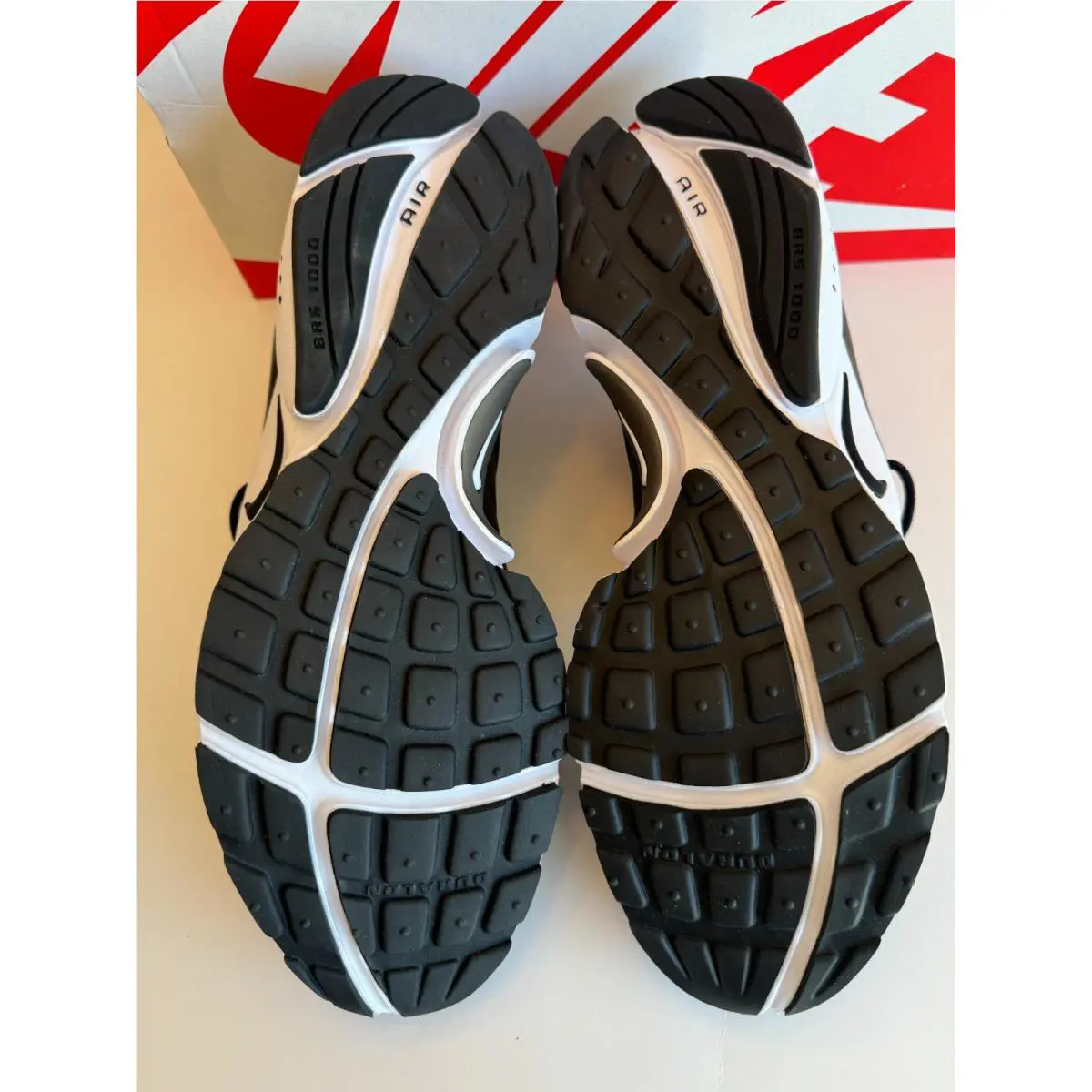 Nike shoes - Black (UPC: 194954847351) 5